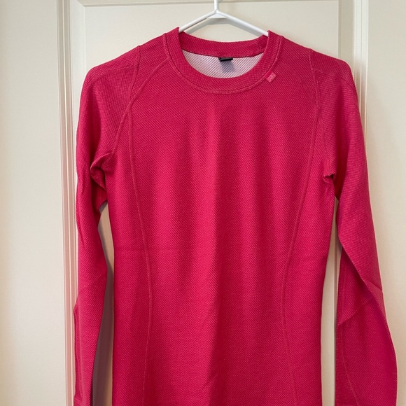 Helly Hansen Merino Wool under layer - Picture 1 of 5